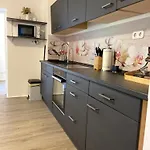 2z-ferienwohnung, Umgeben Vom Spessart & Main Daire *