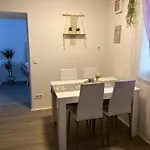 Daire 2z-ferienwohnung, Umgeben Vom Spessart & Main